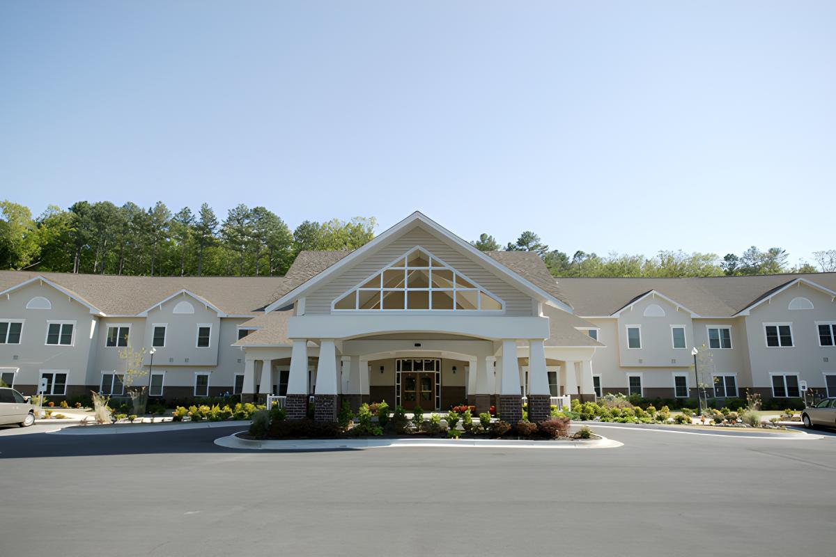 Eagle Mountain Assisted Living in Batesville, Arkansas